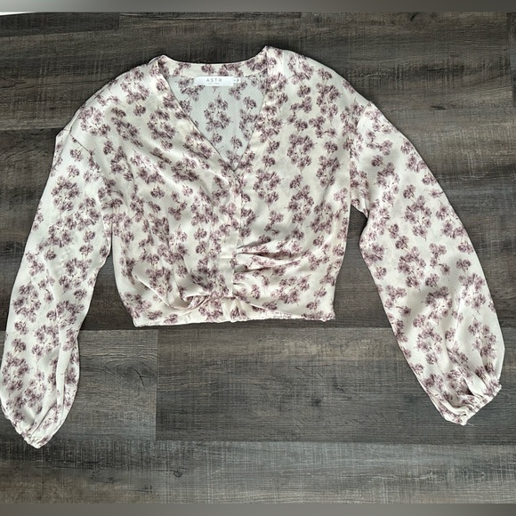 Astr The Label Floral Blouse size Small - Picture 1 of 9